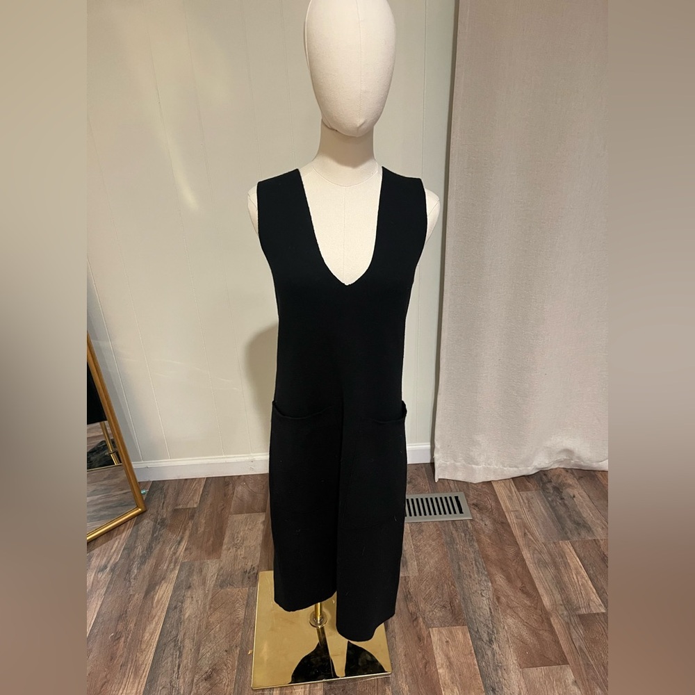 JOSEPH Milano Knitted Soft Wool Sleeveless Dress with Large Pockets, Deep V Neck
